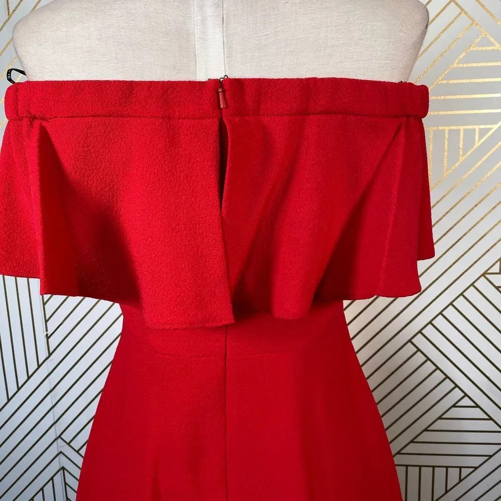 Black Halo Penelope Off the‎ Shoulder Dress in Red - Picture 10 of 12